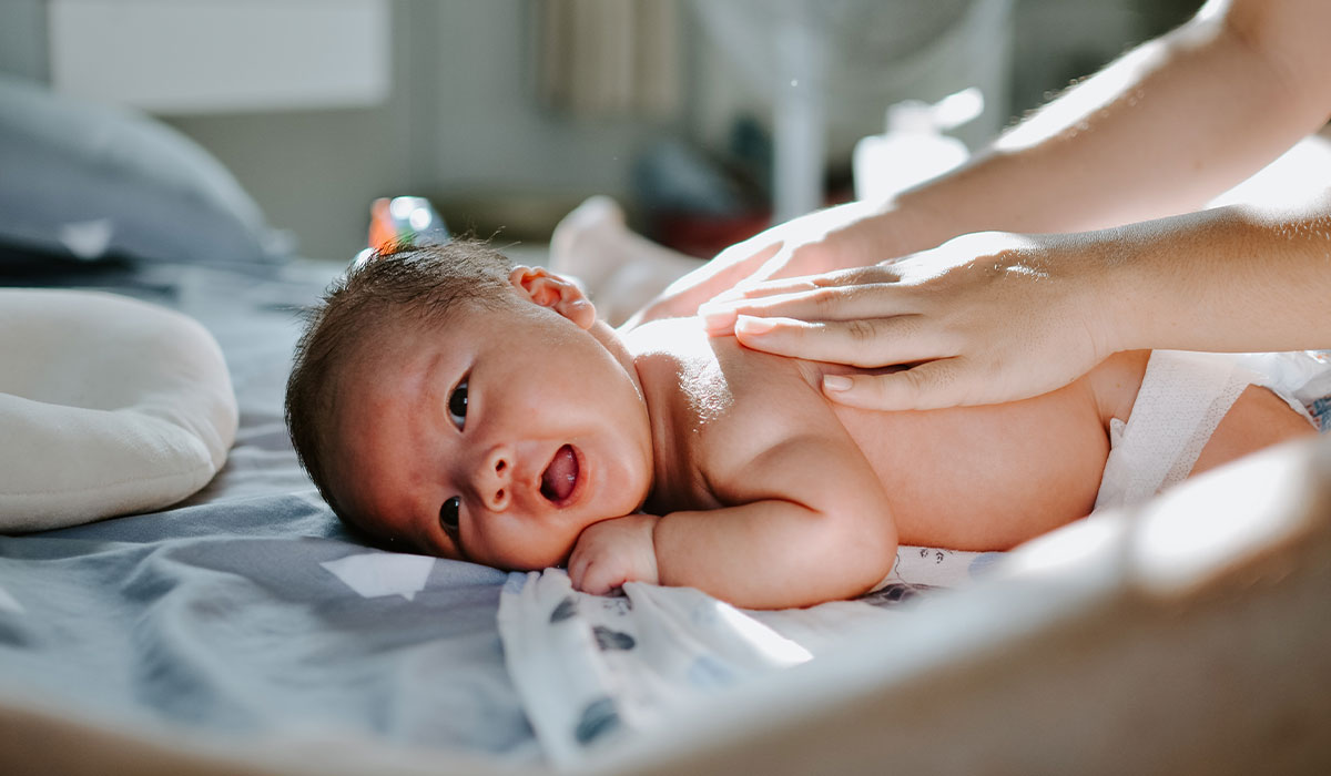 Que mettre sur un bleu chez bébé ?